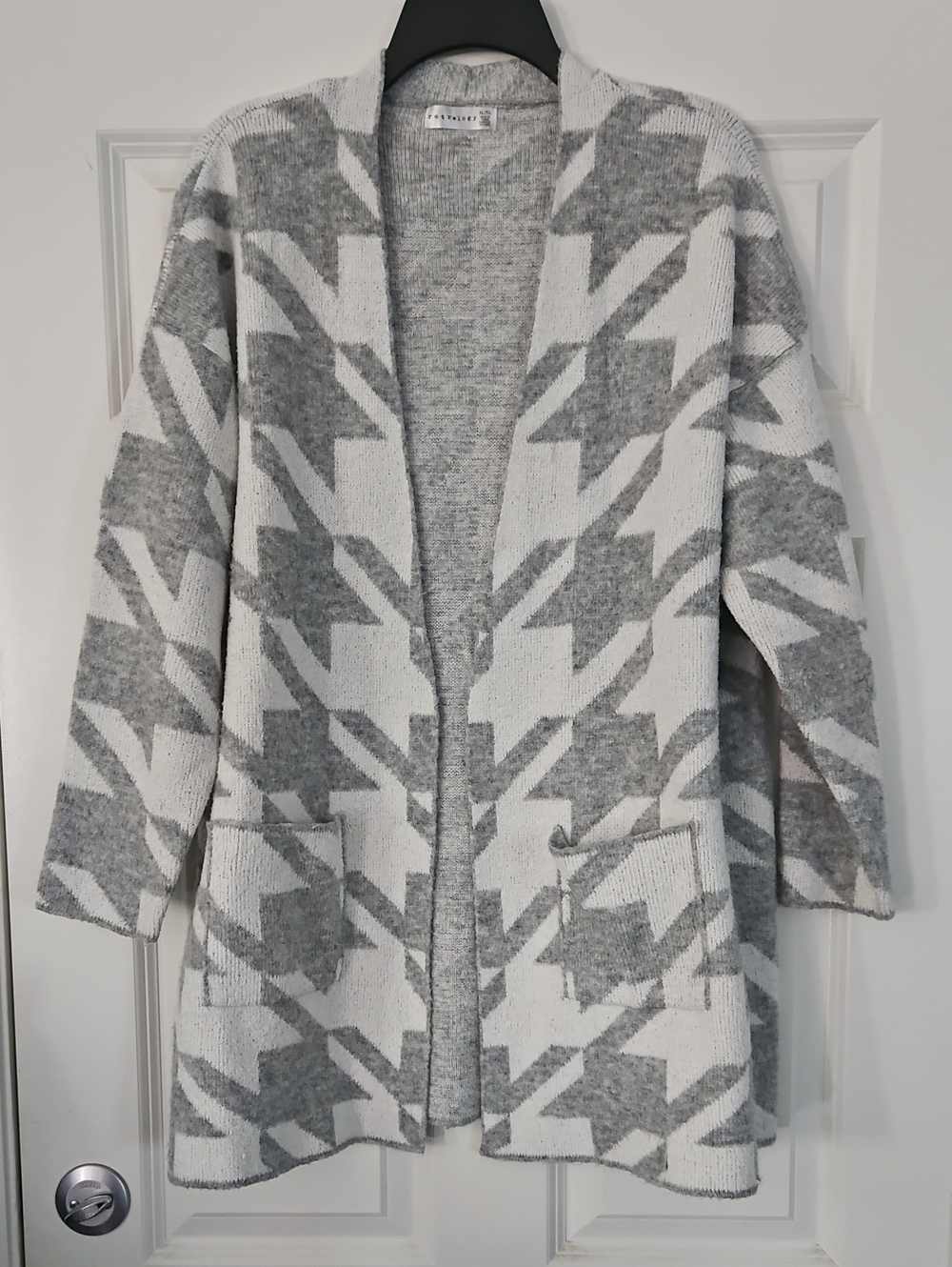 Open-Front Houndstooth Cardigan Sweater - Gray & White